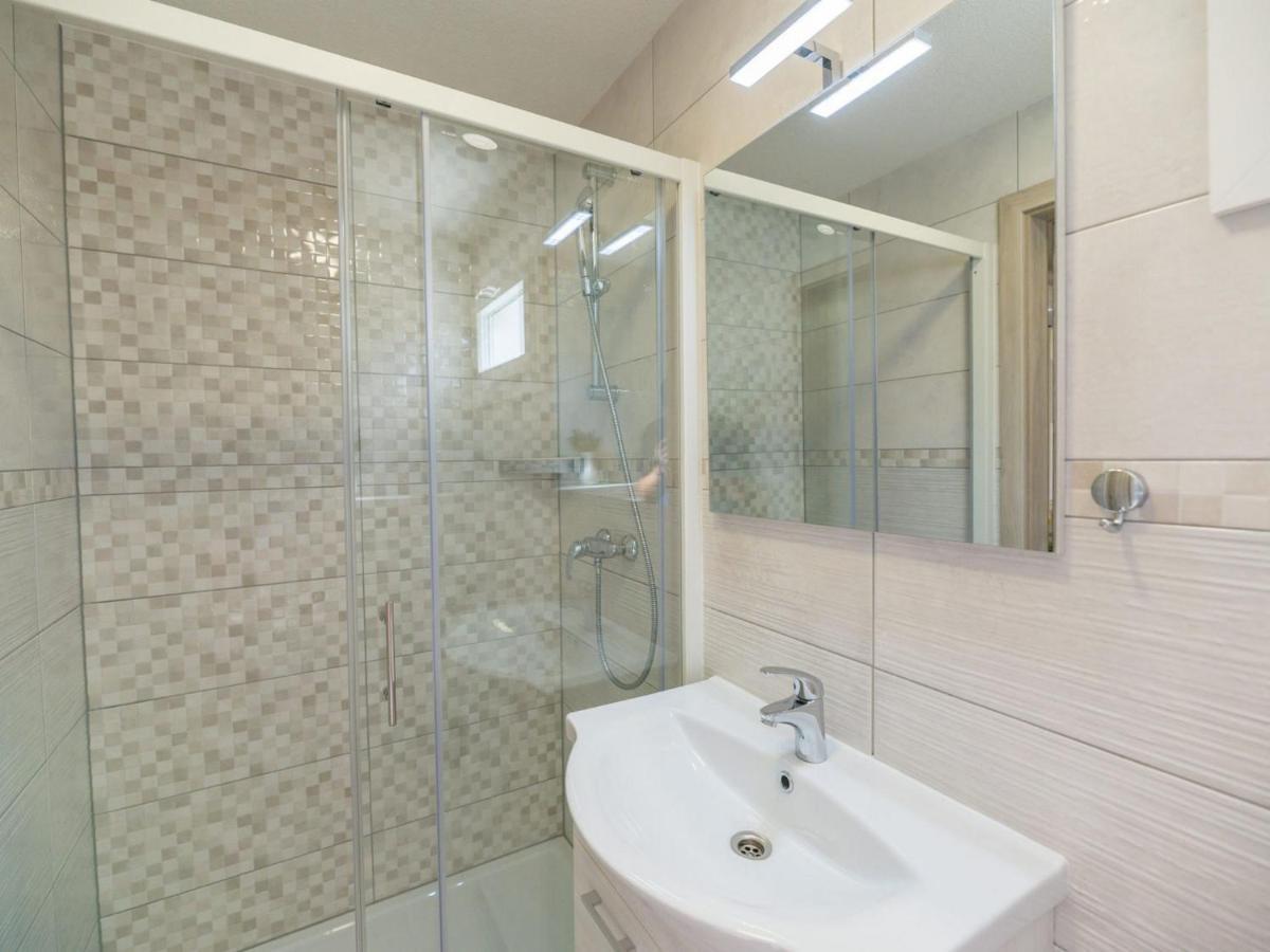 שילו Holiday Home Seaside Mobile Home By Interhome מראה חיצוני תמונה